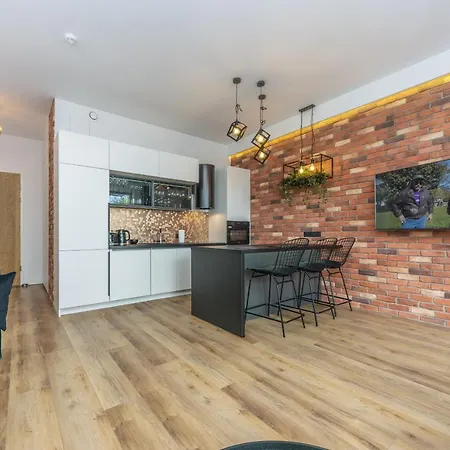 Pomorskie Bernadowska Silver * 그디니아